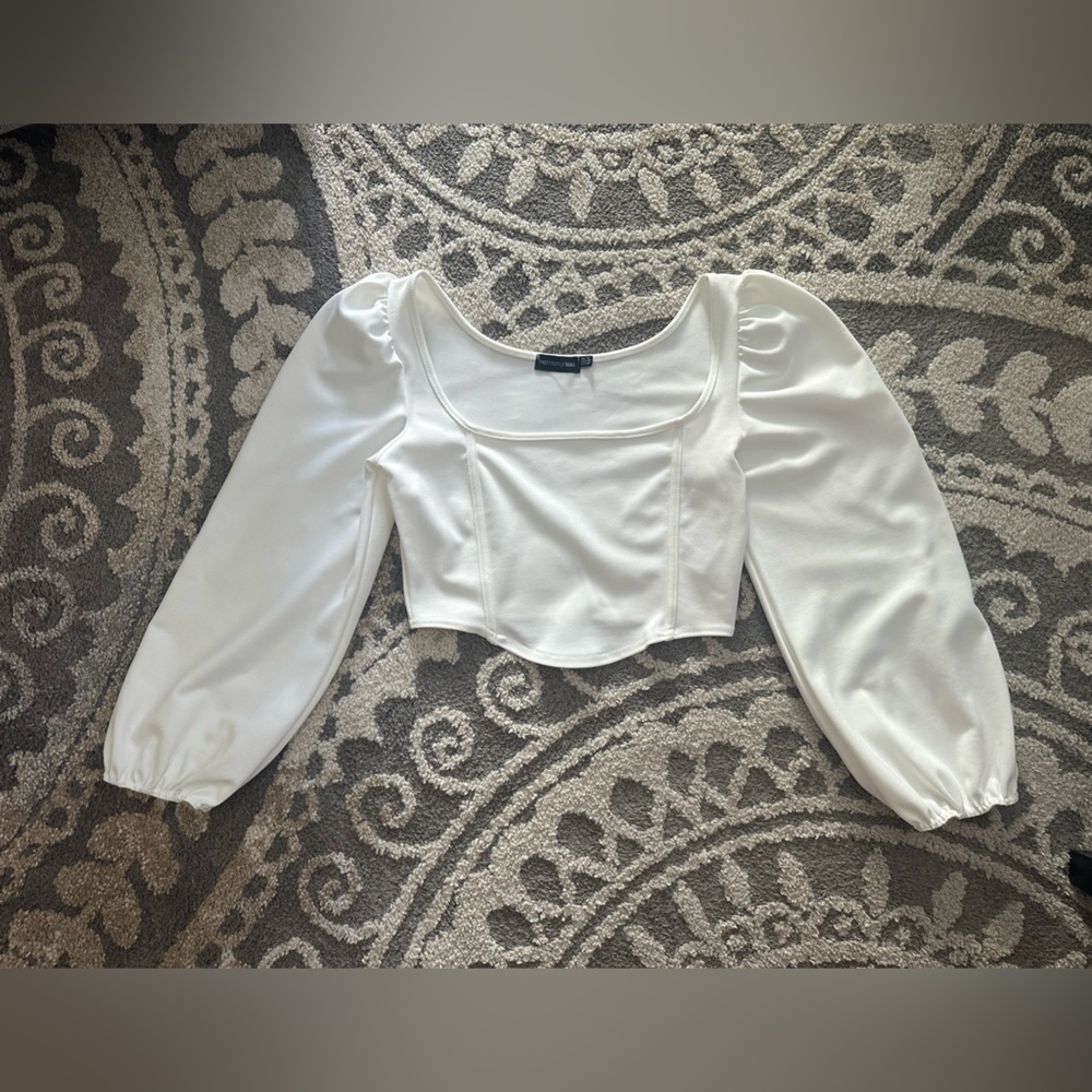 Pretty Little Thing blouse  Long Sleeve Sz 8  white/off